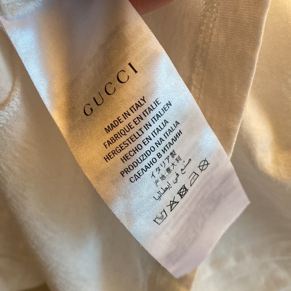 Authentic White Oversized Gucci Logo T-Shirt - Picture 7 of 10